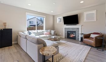 61364 SE Matthew St, Bend, OR 97702