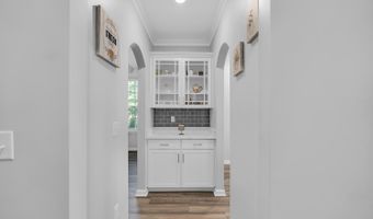 4142 Crest Ridge Ln, Boiling Springs, SC 29316