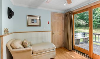 70 Tabor Cir, Albany, NH 03818