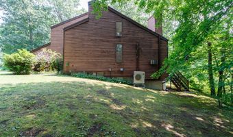 9 Sandy Brook Rd 2, Clinton, CT 06413