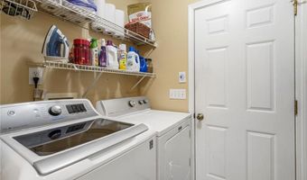 205 Weatherstone Xing, Woodstock, GA 30188