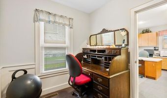 211 School St, Bennington, VT 05201