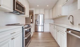 3200 La Rotonda Dr 407, Rancho Palos Verdes, CA 90275