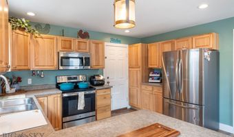 1119 Wyoming St, Belgrade, MT 59714