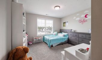 1801 Deerberry Ct, Aberdeen, NC 28315