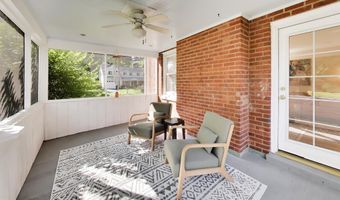 7208 EARLY St, Annandale, VA 22003