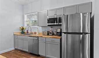 234 W MAGNOLIA St, Apopka, FL 32703