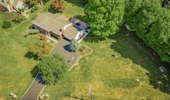 52 Campbell Ave, Airmont, NY 10901