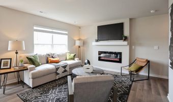 2105 BUGGE Dr, Adel, IA 50003