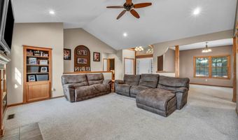 596 Vaughn Trl, Akron, OH 44319