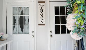 187 W 48TH St, Bayonne, NJ 07002