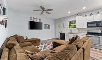 6908 Wildcat Rd, Barboursville, WV 25504