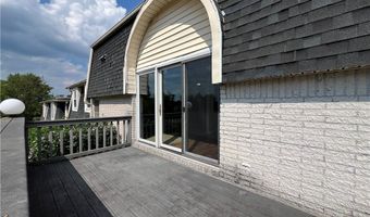 10 Cambridge E, Amherst, NY 14221