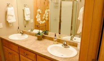 425 240th Ave 300, Arnolds Park, IA 51331
