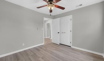 4906 UPLAND Dr, Alexandria, VA 22310