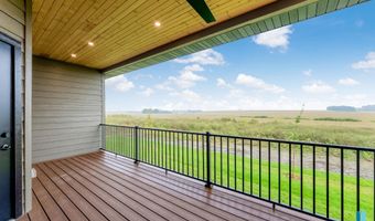 414 N Almond Ave, Brandon, SD 57005