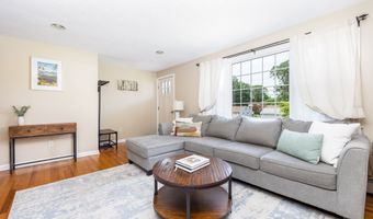 50 Dogwood Ln, Bristol, CT 06010