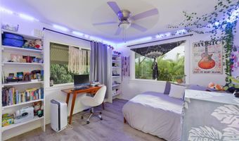 15-1565 Beach Rd, Keaau, HI 96749