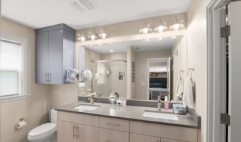 6910 SE LAMPHIER St, Milwaukie, OR 97222