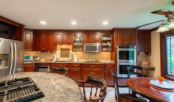 1015 STONEBRIDGE Rd, Ambler, PA 19002