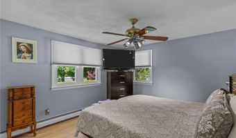 21 High Service Ave, North Providence, RI 02911