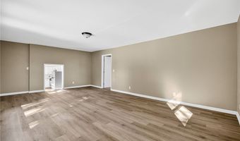 2185 Stahl Rd, Akron, OH 44319