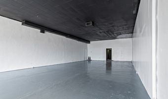 107 W Broadway, Andrews, TX 79714