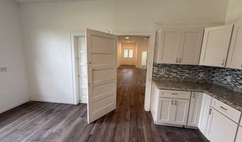 18 E Pleasant St, Avon Park, FL 33825