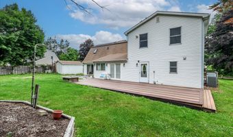 6 Caye Rd, Danbury, CT 06811