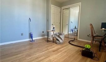 140 Alden Ave, Warwick, RI 02886