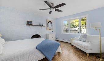 471 Annaquatucket Rd, North Kingstown, RI 02852