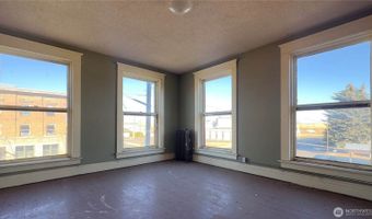 301 W Main St, Almira, WA 99103