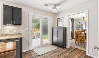225 Royal Colony Ct, Alpharetta, GA 30022
