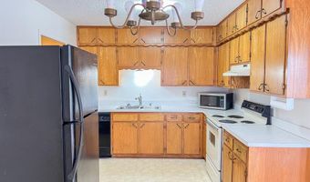 400 S Poplar St, Archer City, TX 76351