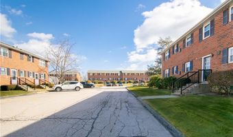 70 Carroll Ave 510, Newport, RI 02840