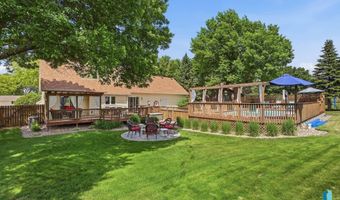 425 Kringen Ave, Baltic, SD 57003