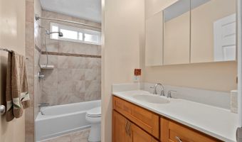 1312 Aupapaohe St, Kailua, HI 96734