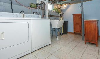 415 Locust St, Allison, IA 50602