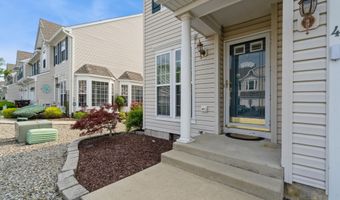 4 Osprey Ln, Bayville, NJ 08721