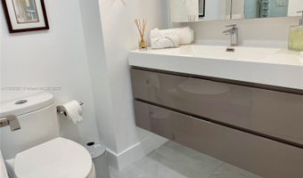 18081 Biscayne Blvd 801, Aventura, FL 33160