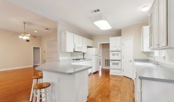 186 Sarah Victoria Dr, Belle Chasse, LA 70037
