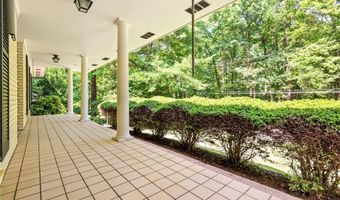 1305 HICKORY Ln, Auburn, AL 36830