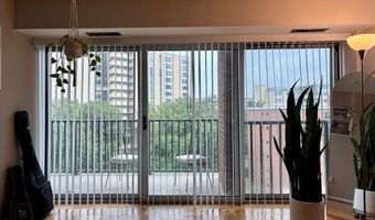 1300 ARMY NAVY Dr 816, Arlington, VA 22202