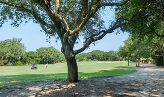 114 N Bald Head Wynd, Bald Head Island, NC 28461