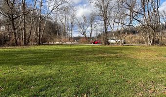 Echo Ln, Athens, OH 45710