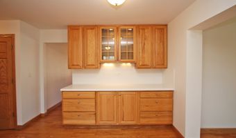 2405 E Miner St, Arlington Heights, IL 60004