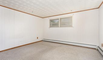 2400 RAMBLEWOOD Rd, York, PA 17408