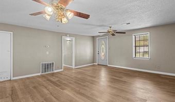 1136 S Maple Ave, Bartlesville, OK 74003