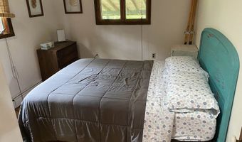 14 Macomber Pt, Alburgh, VT 05440