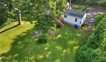 380 Angell Rd, North Providence, RI 02904